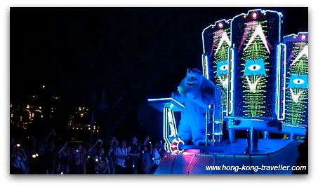 Disney Paint the Night Parade: Monsters Inc Sulley