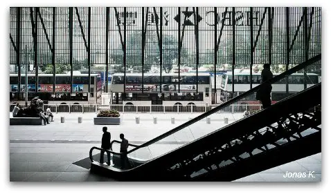 HSBC's fantastic open air lobby