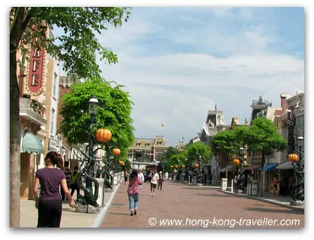 Main Street USA at Hong Kong Disneyland