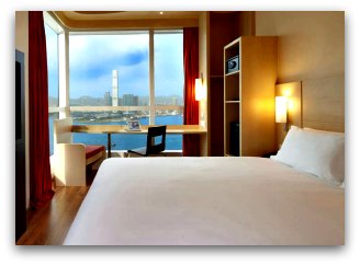 Ibis Hong Kong Bedroom with harbour view