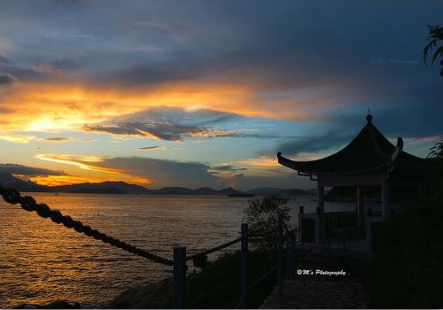 Breathtaking sunset in Lamma Island