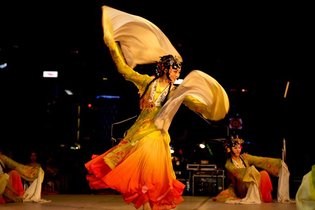 Chinese Lantern Festival Hong Kong Cultural Performances