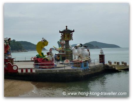 Repulse Bay Kwun Yam Shrine