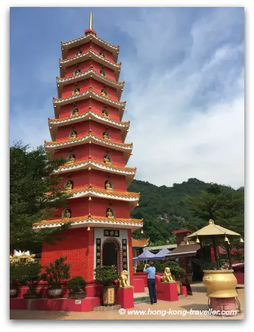 The 9-storey Pagoda at the Ten Thousand Buddhas Monastery